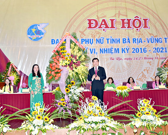 Đẩy mạnh phong trào phụ nữ địa phương ảnh 1